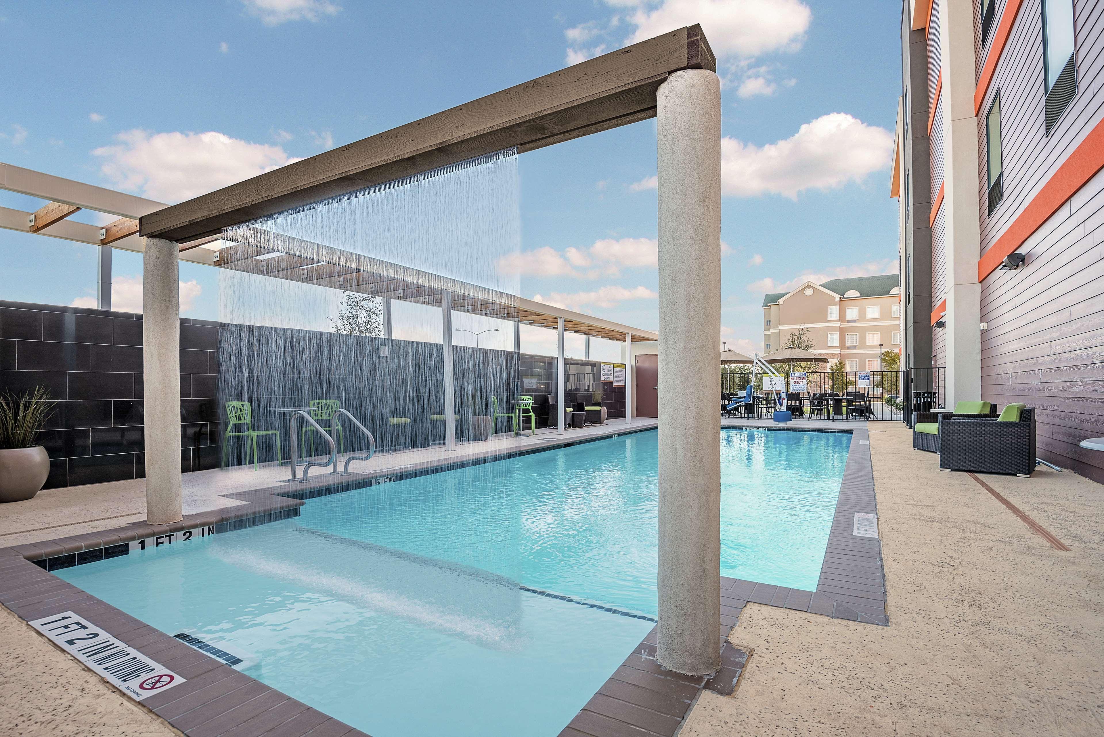 Home2 Suites By Hilton Austin Airport Εξωτερικό φωτογραφία