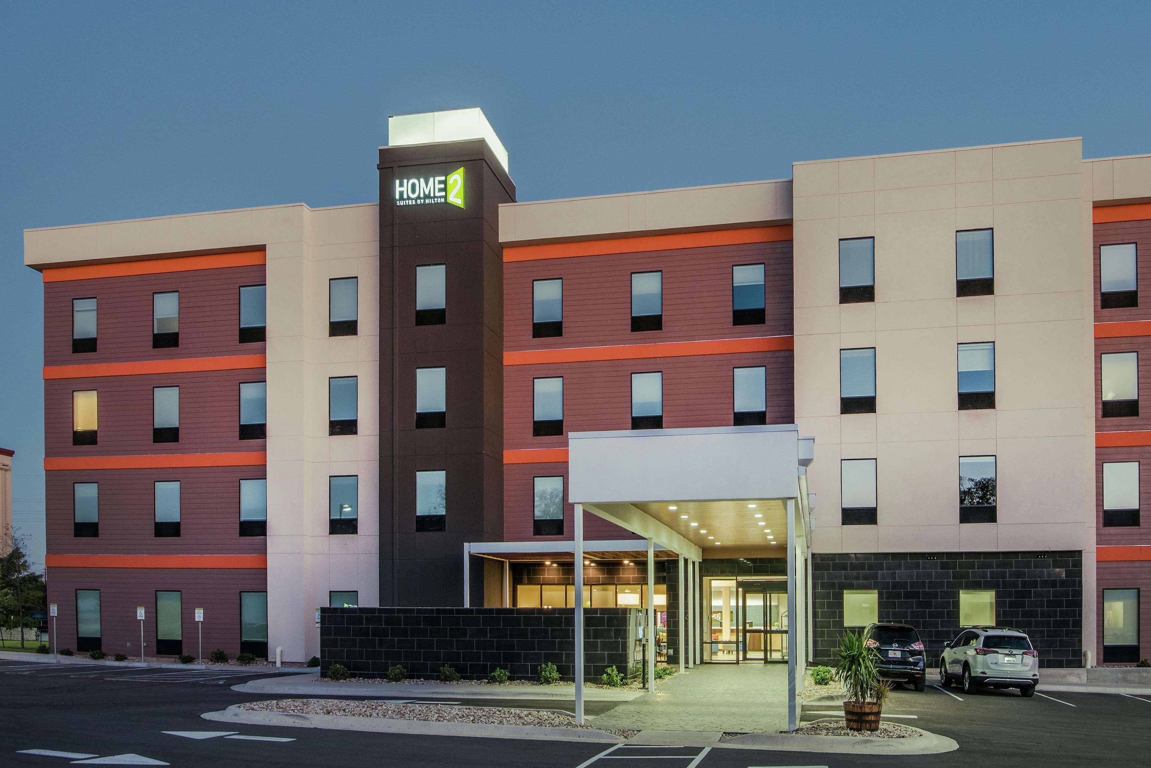 Home2 Suites By Hilton Austin Airport Εξωτερικό φωτογραφία